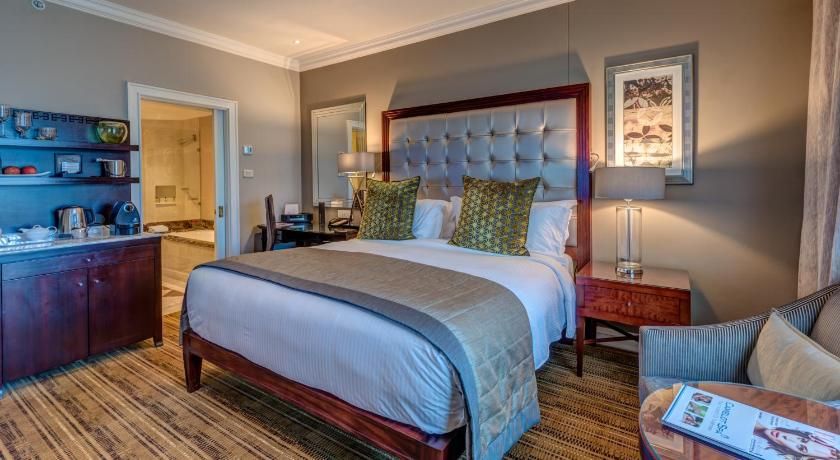 InterContinental Johannesburg O.R Tambo Airport by IHG 1 King Classic 6