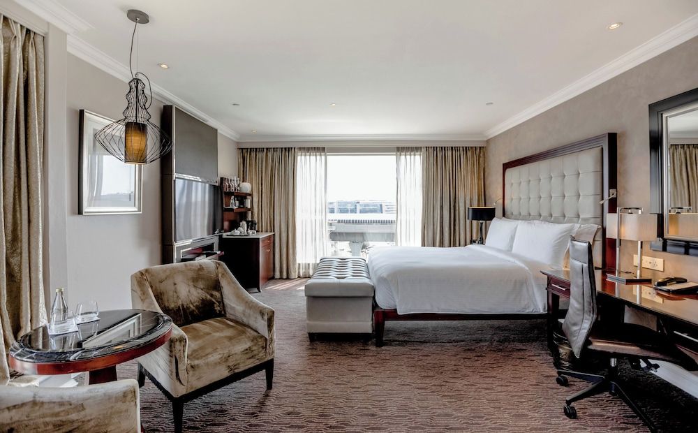 Junior Suite, 1 King Bed