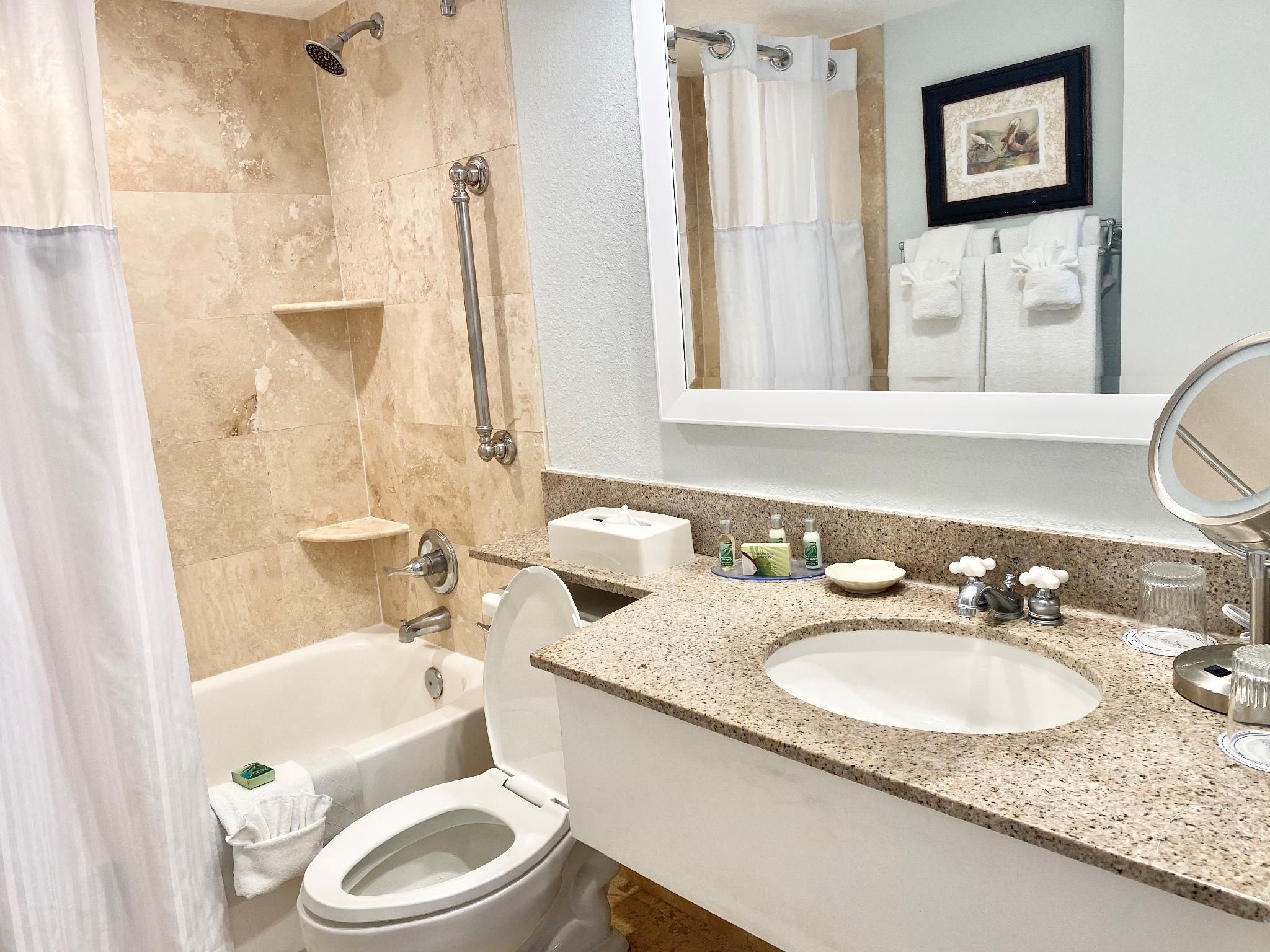 Courtyard Studio Suite with 2 Double Beds