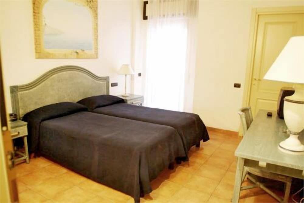 Double Room Single Use
