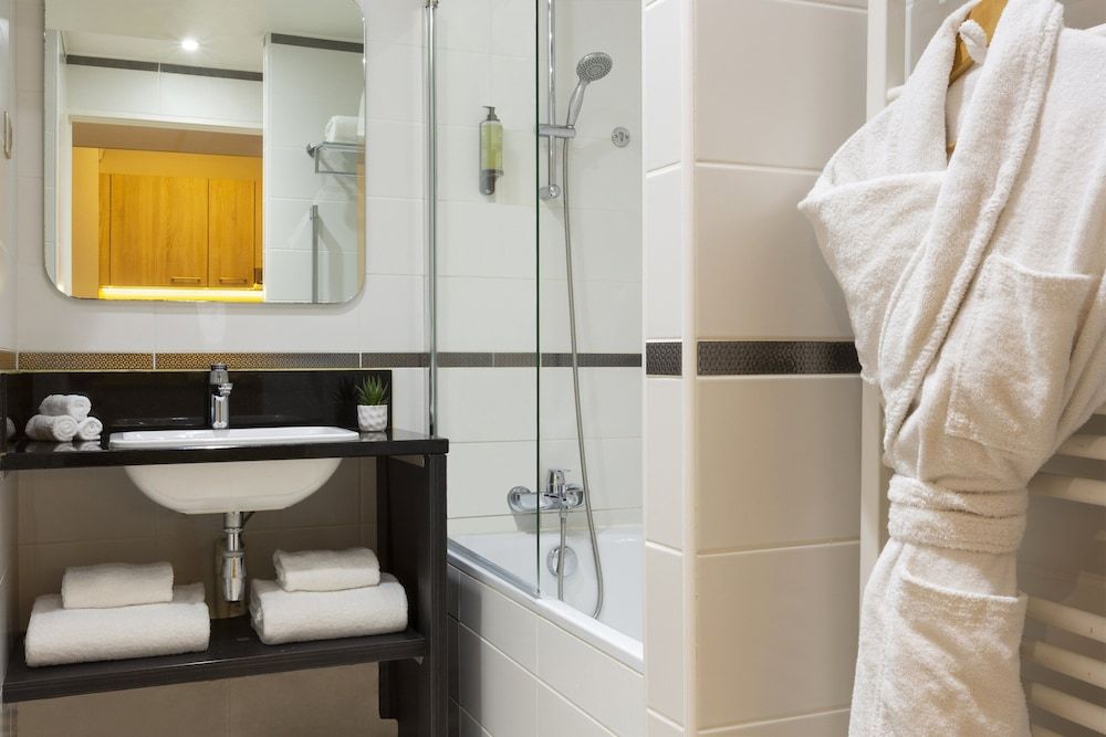 undefined Citadines Tour Eiffel Paris 10