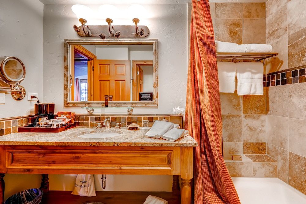 The Pines Lodge, A RockResort Superior Room, 1 King Bed 7