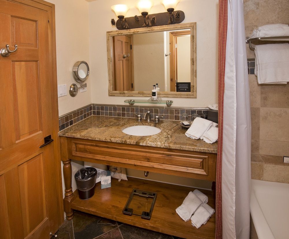 The Pines Lodge, A RockResort Superior Room, 1 King Bed 5