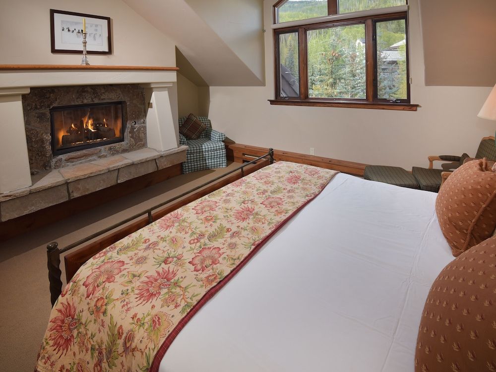 Room, 3 Bedrooms