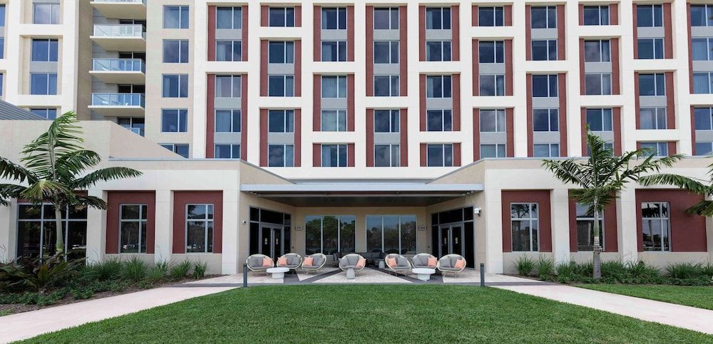 undefined Hilton Miami Dadeland 8