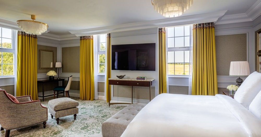 Belvedere Suite with one king bed