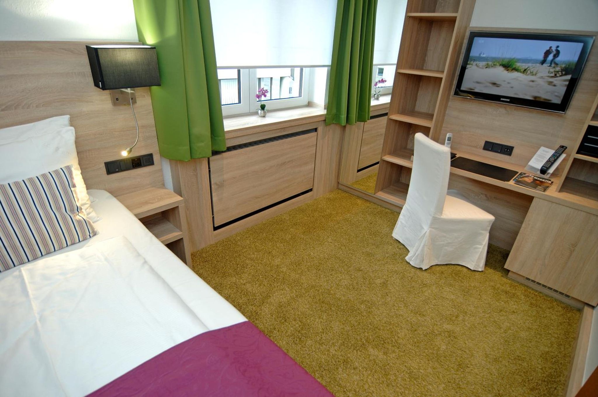 undefined Hotel Allegro 6