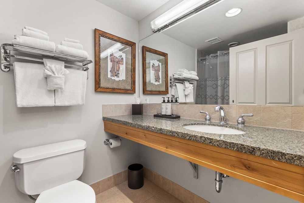 The Steamboat Grand Studio 6