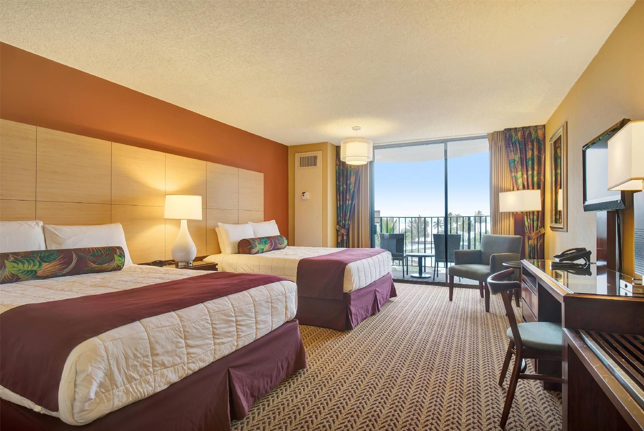 2 Queen Beds, 1-Bedroom Suite, Ocean View, Non-Smoking