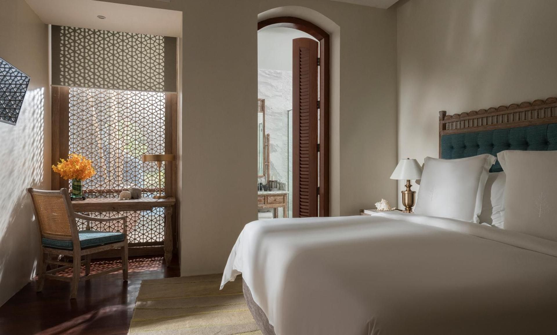 Three Bedroom Family Garden Villa with Pool 