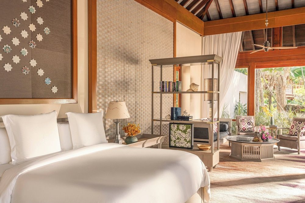 Beach Villa with Plunge Pool