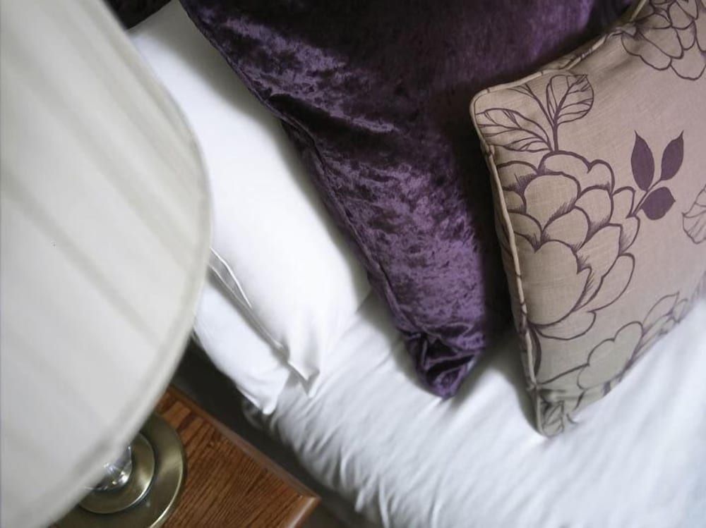 The Bridge Hotel and Spa Standard Twin Room 2