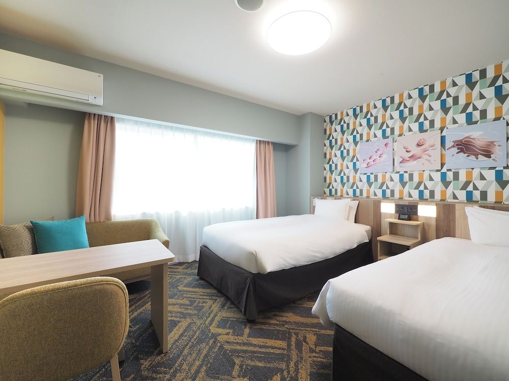 Deluxe Twin Room, Non Smoking (Up to 2 Adults)