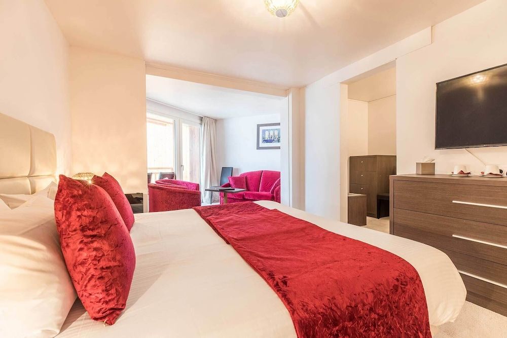 Madame Vacances Hotel Le Mottaret Chambre familiale Prestige (2 adultes et 4 enfants 6