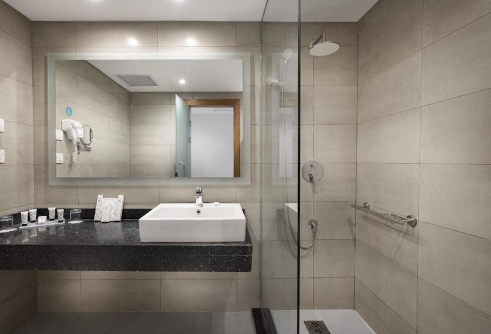 Pyramisa Suites Hotel Cairo Deluxe Twin Room 4