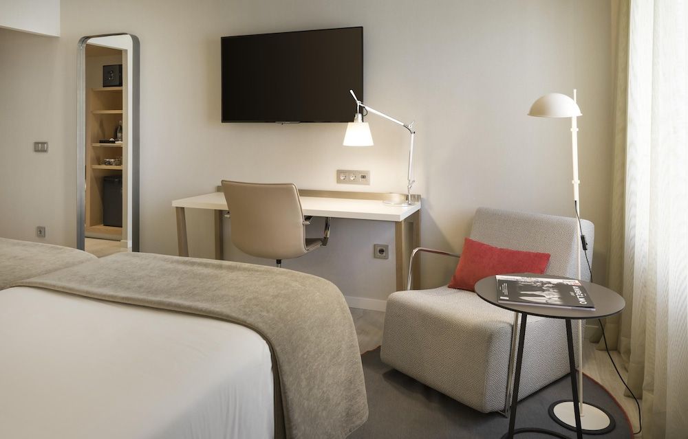 NH Collection Lisboa Liberdade Superior Room 10