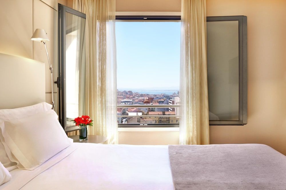 undefined NH Collection Lisboa Liberdade