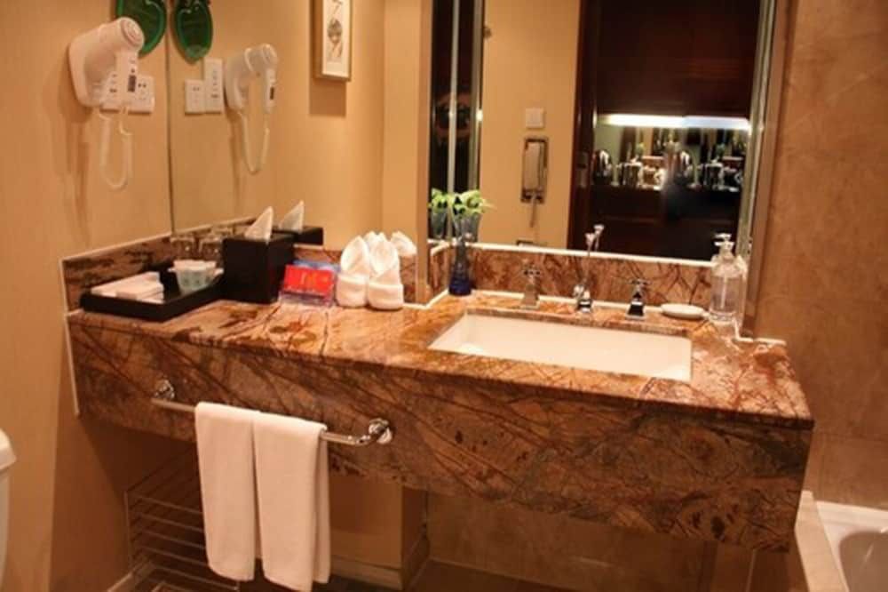 undefined New Century Zhejiang Xiaoshan Hotel 5