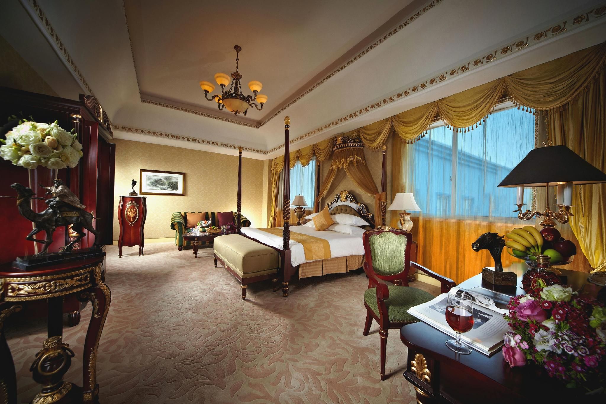 Presidential Suite