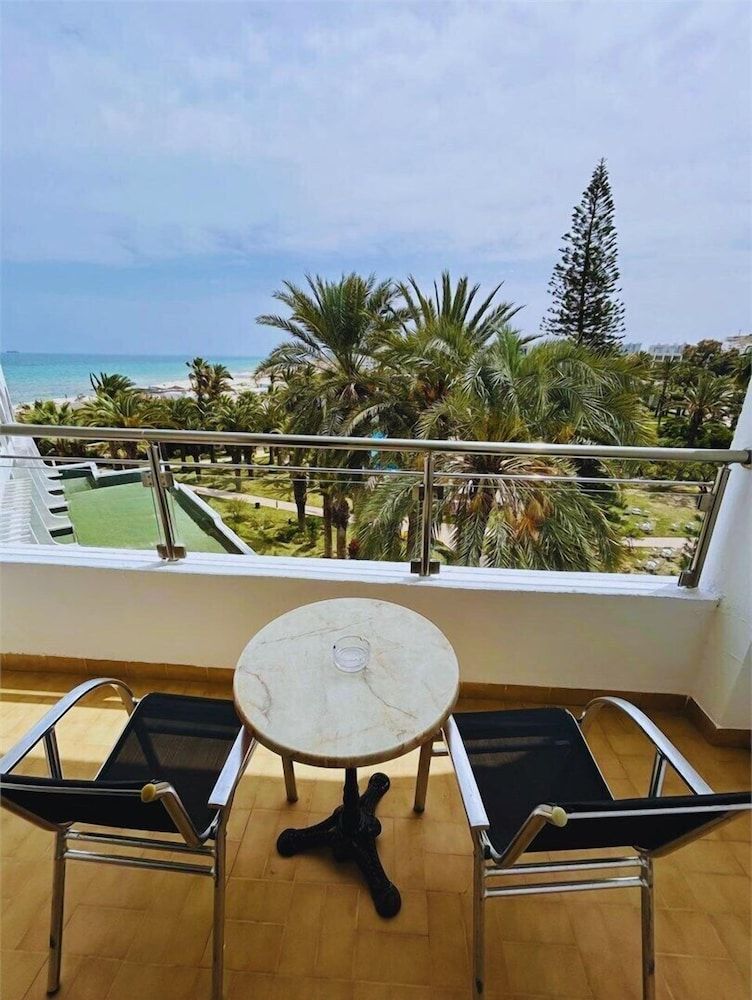 Marhaba Beach Standard Room, Garden View 2