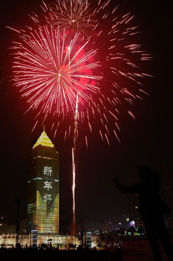 undefined New Century Grand Hotel Hangzhou 6