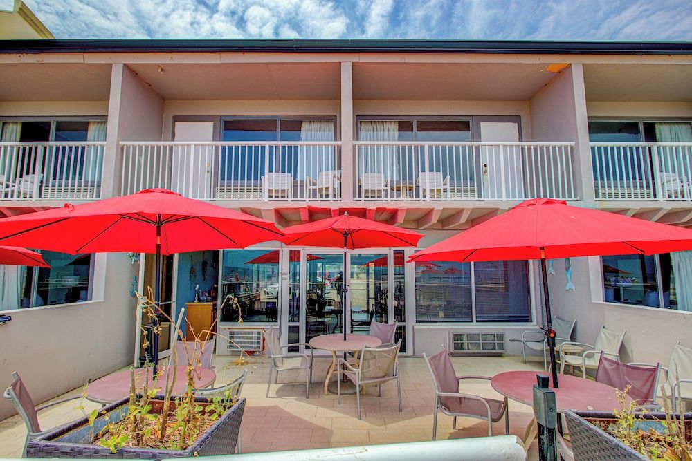 The Beach House Inn