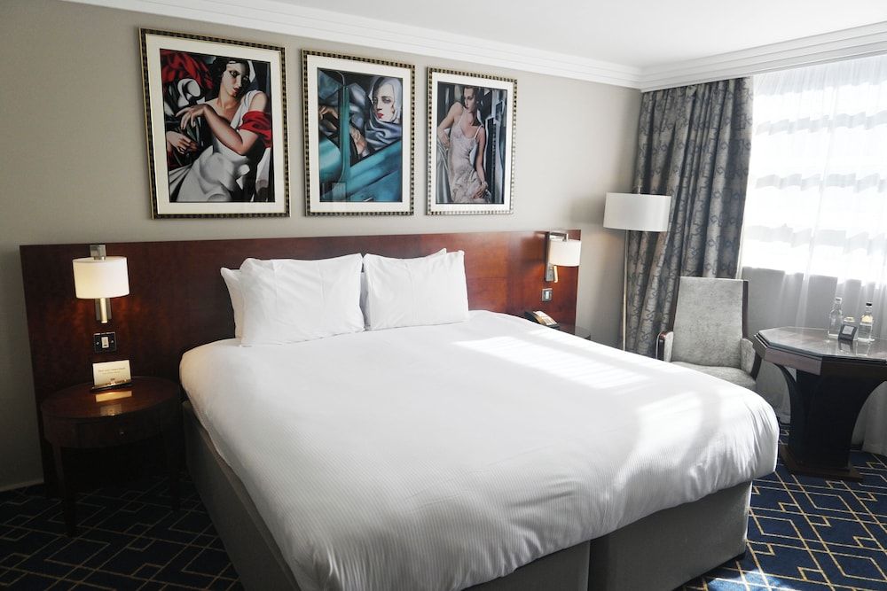 Crowne Plaza Liverpool - John Lennon Airport by IHG