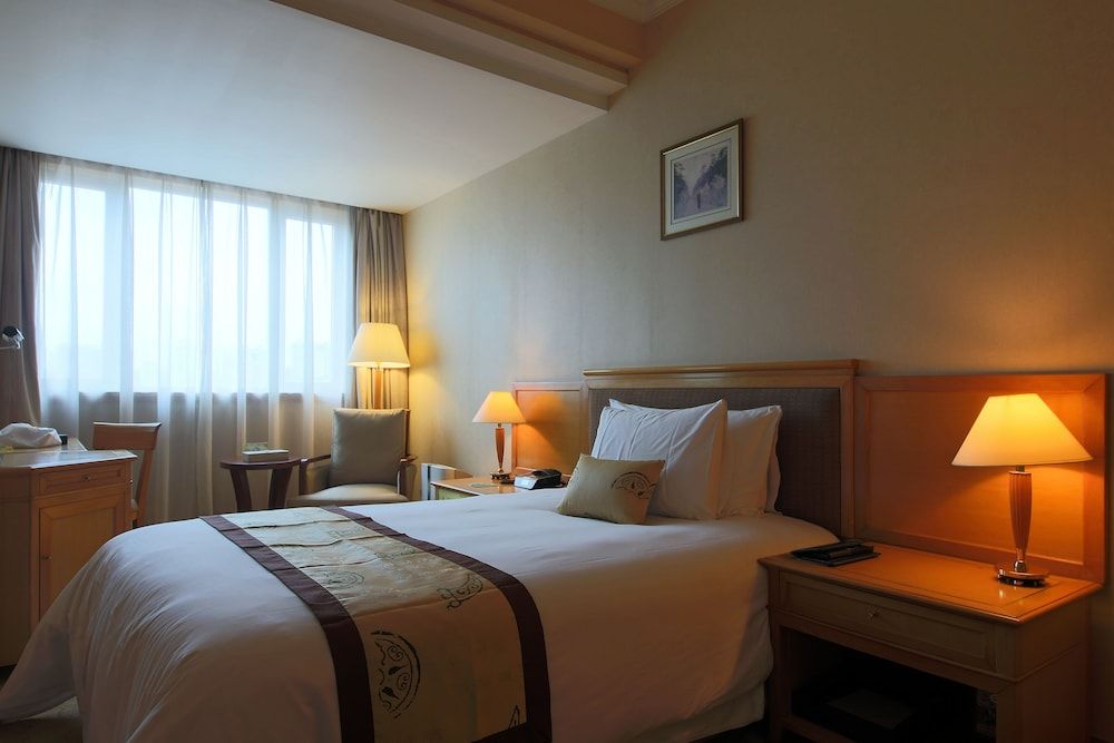 Mason Hotel Shanghai Single Room 3