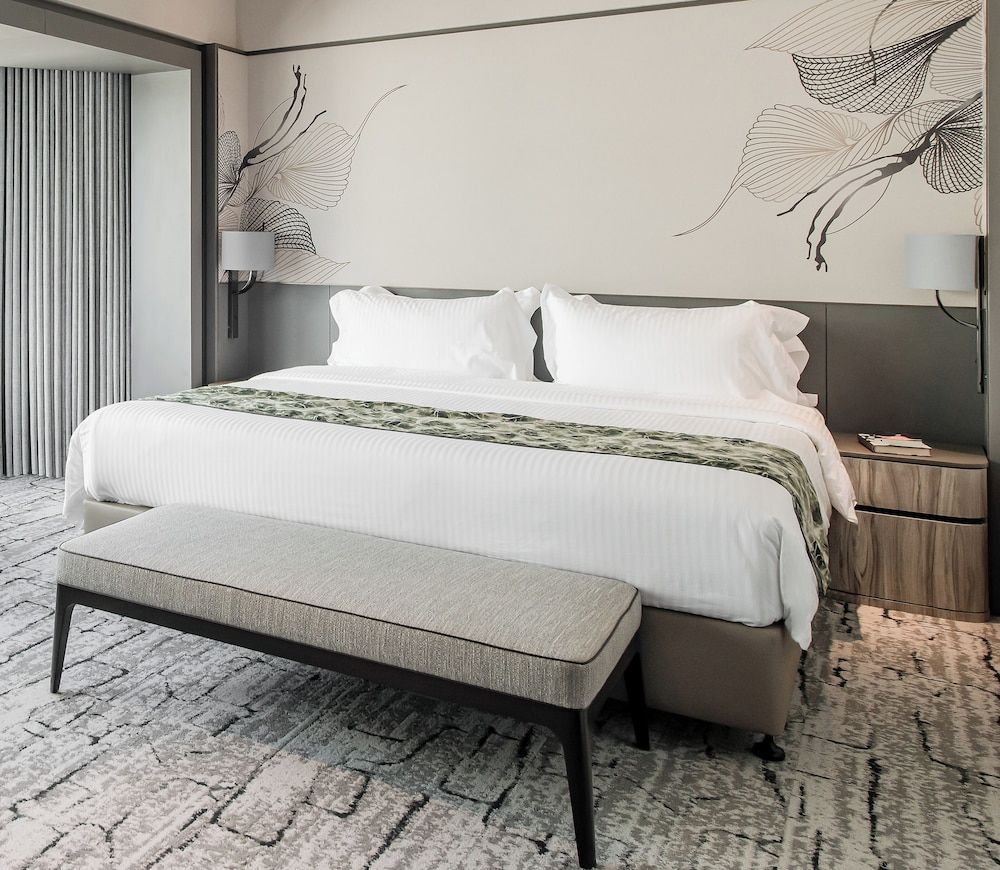 Ascott Gurney Penang Deluxe Studio King City View 3