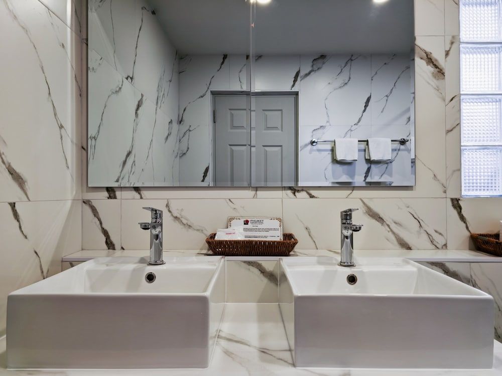 Phuket Airport Hotel Superior Double or Twin Room 12