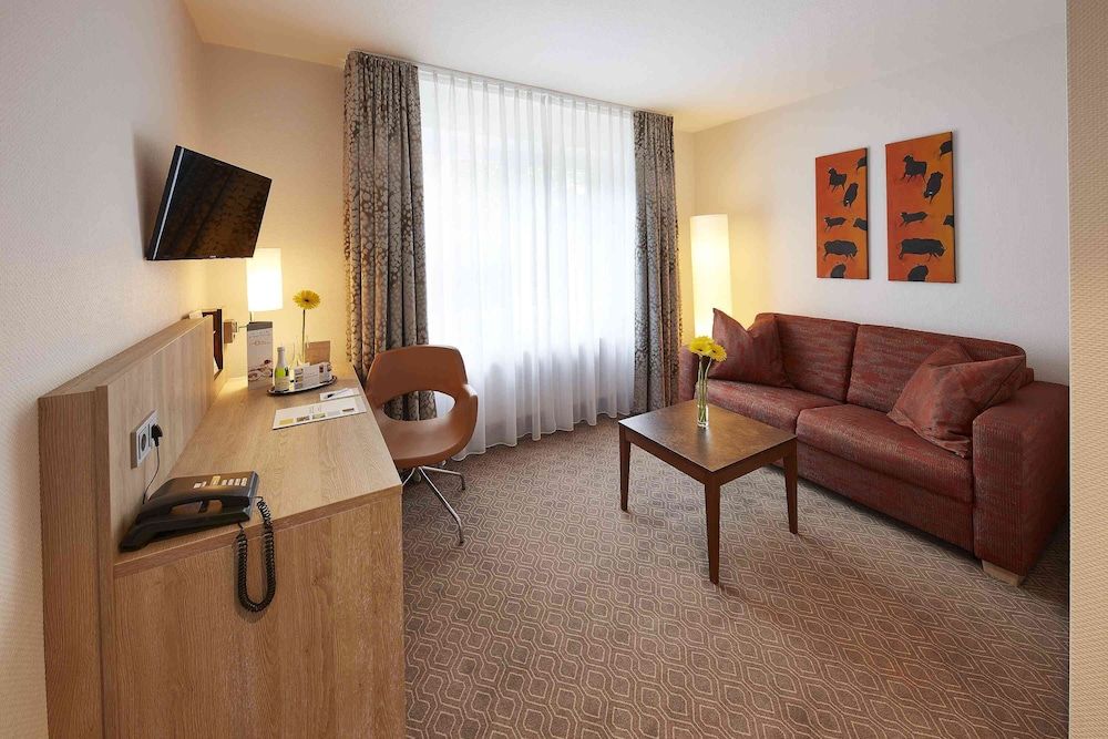 GHOTEL hotel & living Kiel Superior Double Room 9