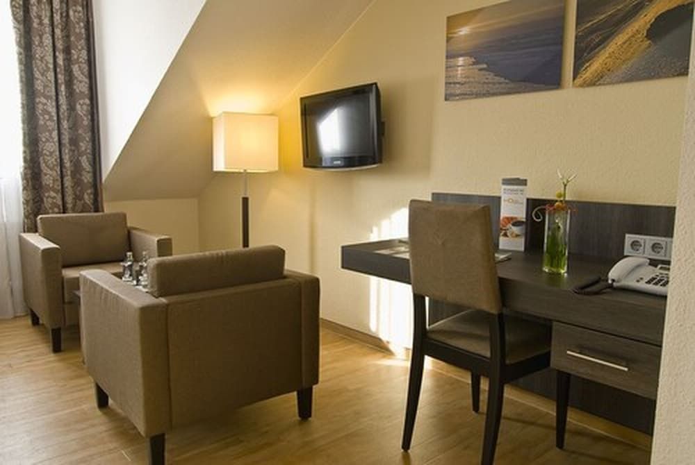 GHOTEL hotel & living Kiel Business Twin Room 11