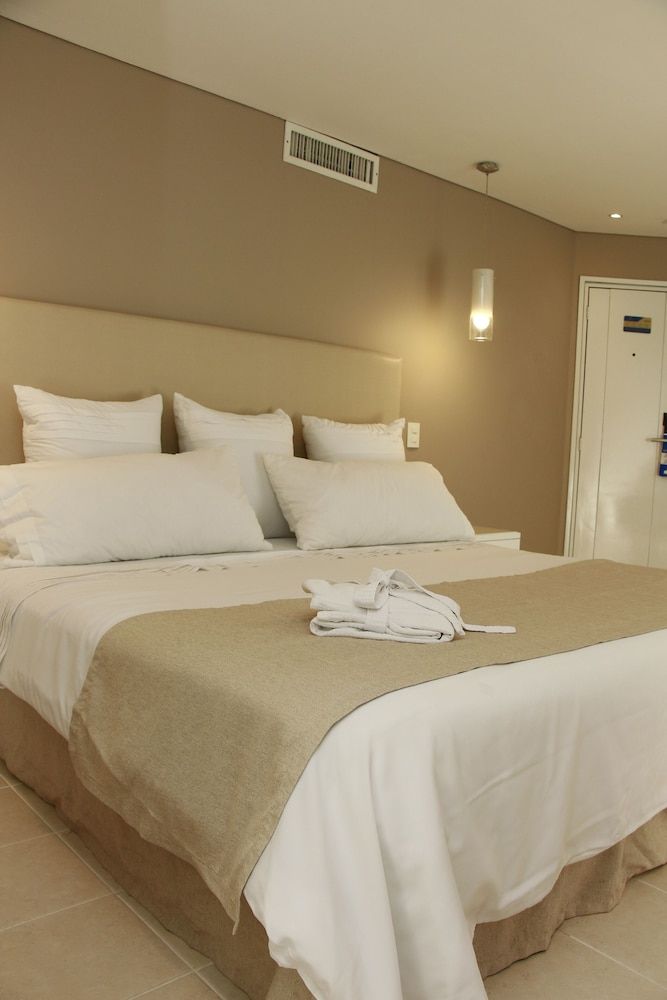 Country International Hotel Junior Suite 2