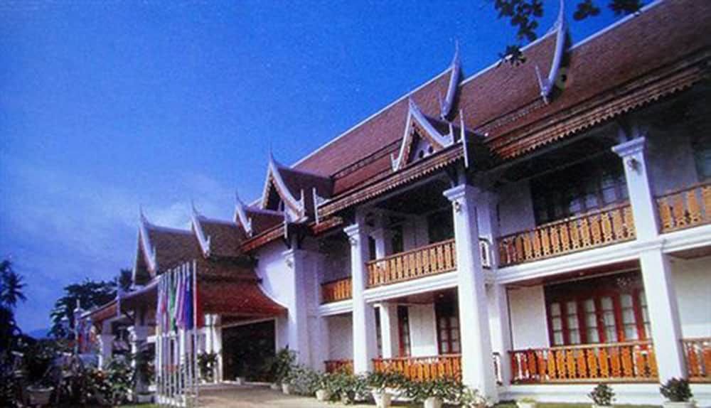 undefined Chitchareune Mouangluang Hotel 9