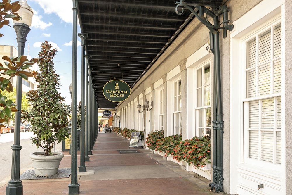 undefined The Marshall House, Historic Inns of Savannah 3