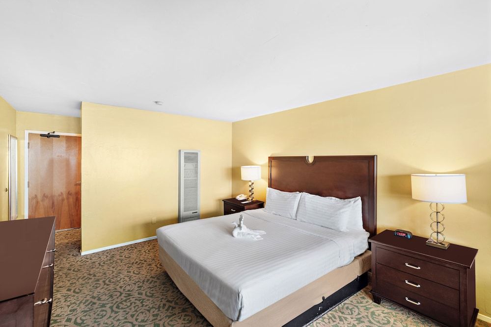 The Morgan San Simeon - Cambria by Hearst Castle