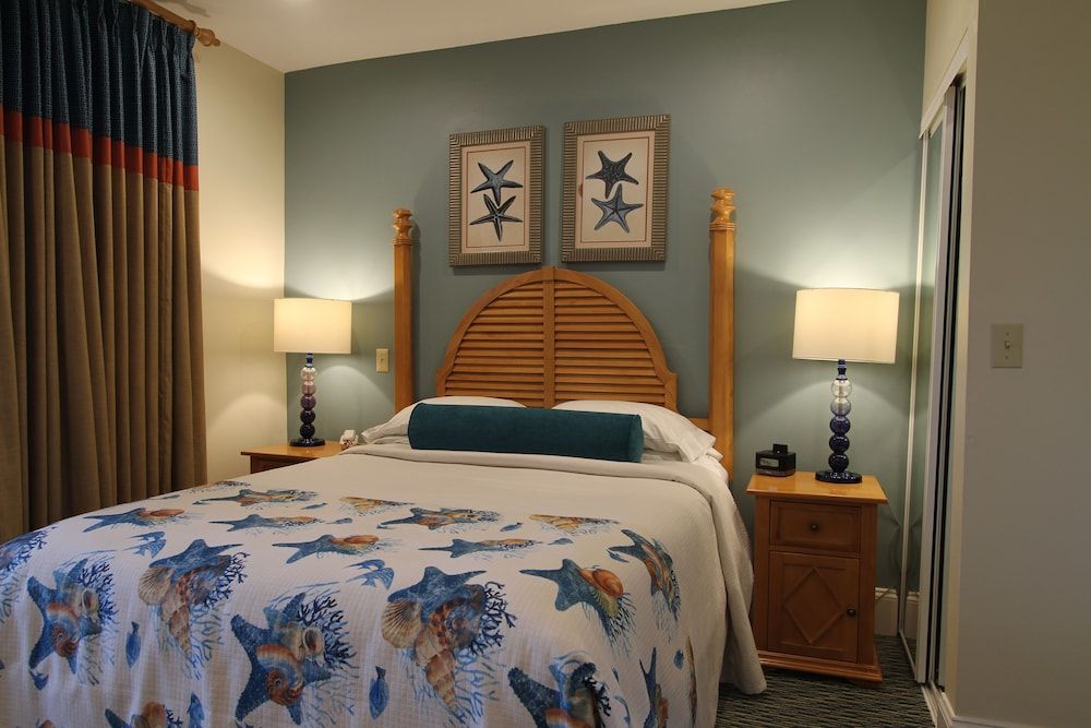 One Bedroom Suite S
