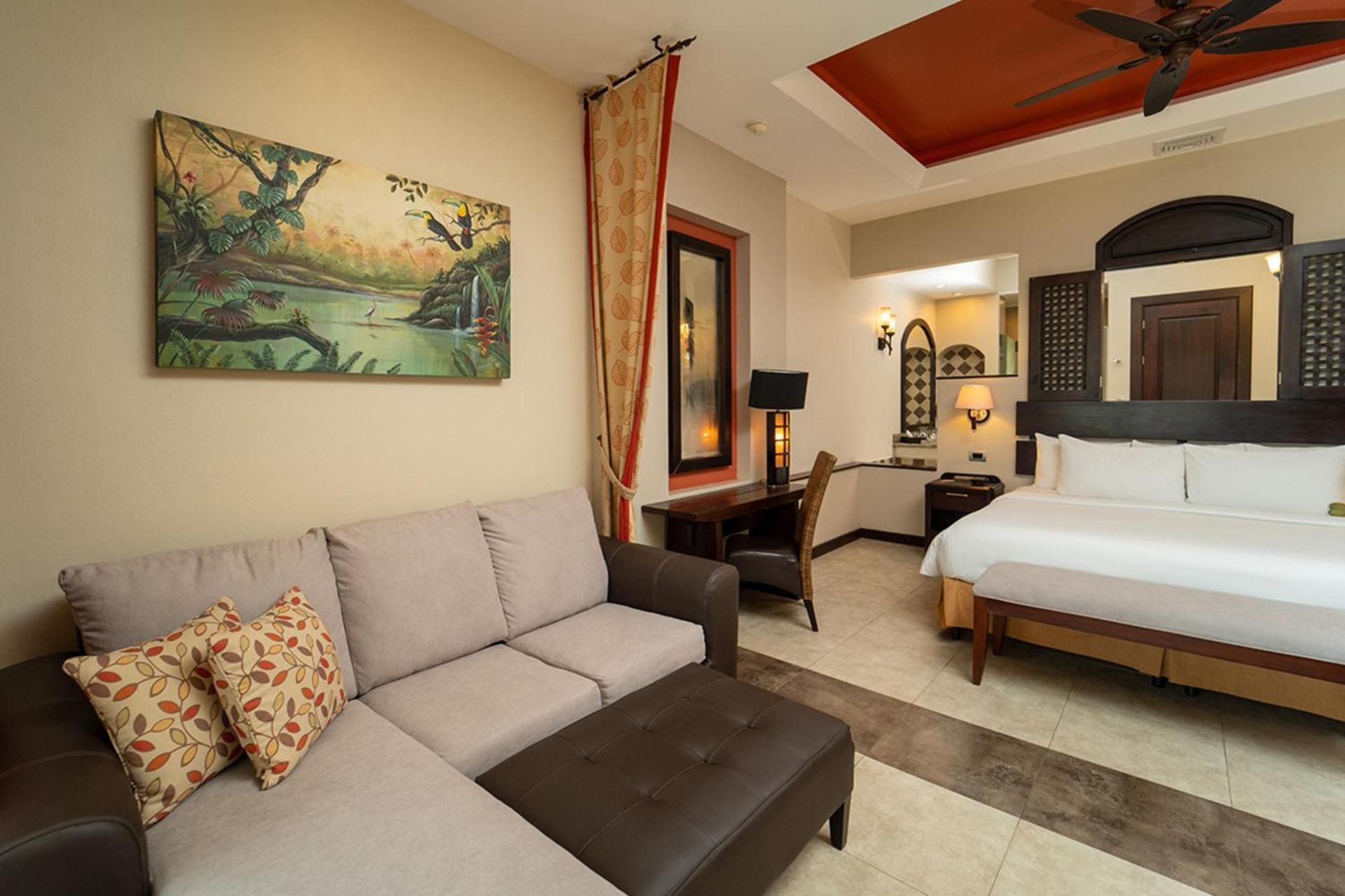 Vista Suite - Adults Only