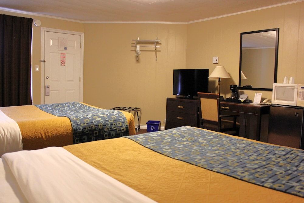Room, 2 Queen Beds