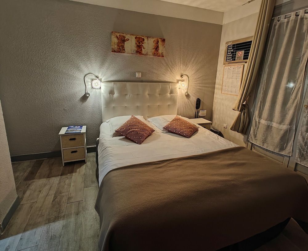 Auberge des Pins Standard Double or Twin Room