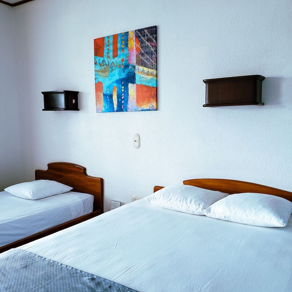 San Bosco Inn Standard room 1 Double Bed and 1 Twin Bed 9