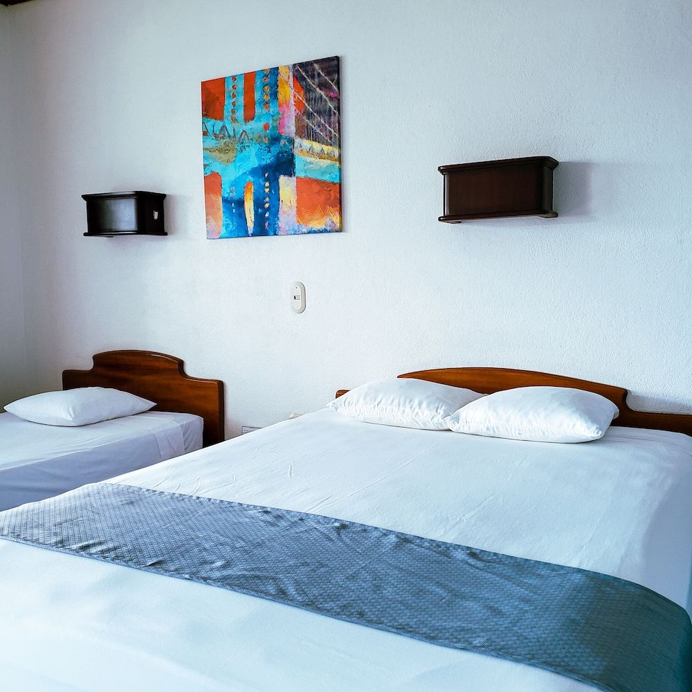 San Bosco Inn Standard room 1 Double Bed and 1 Twin Bed 7