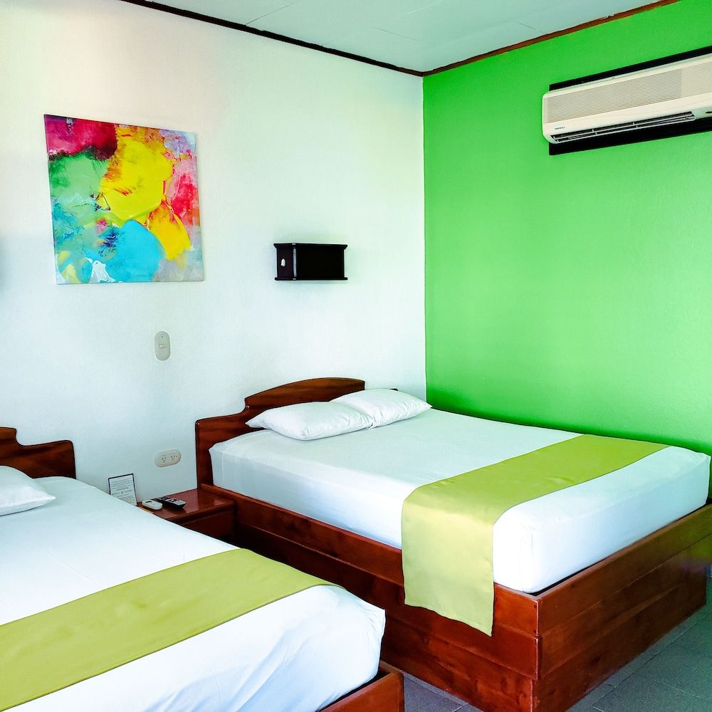 San Bosco Inn Standard room 1 Double Bed and 1 Twin Bed 3