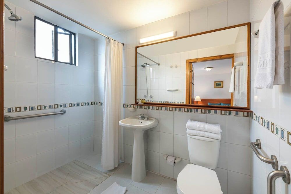 Hotel el Campin Standard Triple Room 5