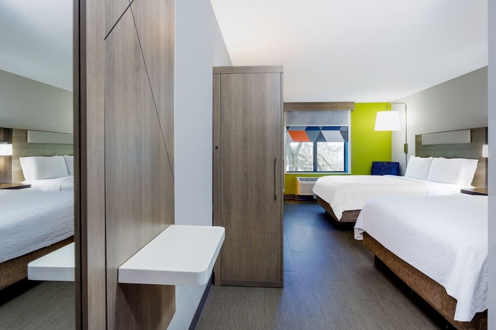 Standard Room, 2 Queen Beds