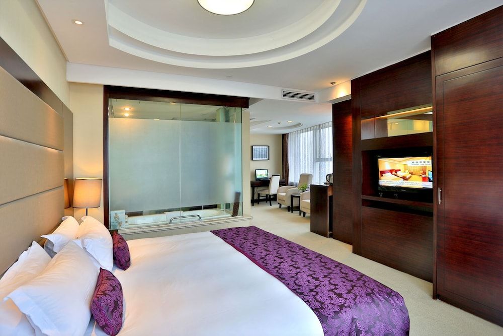 Elite Room