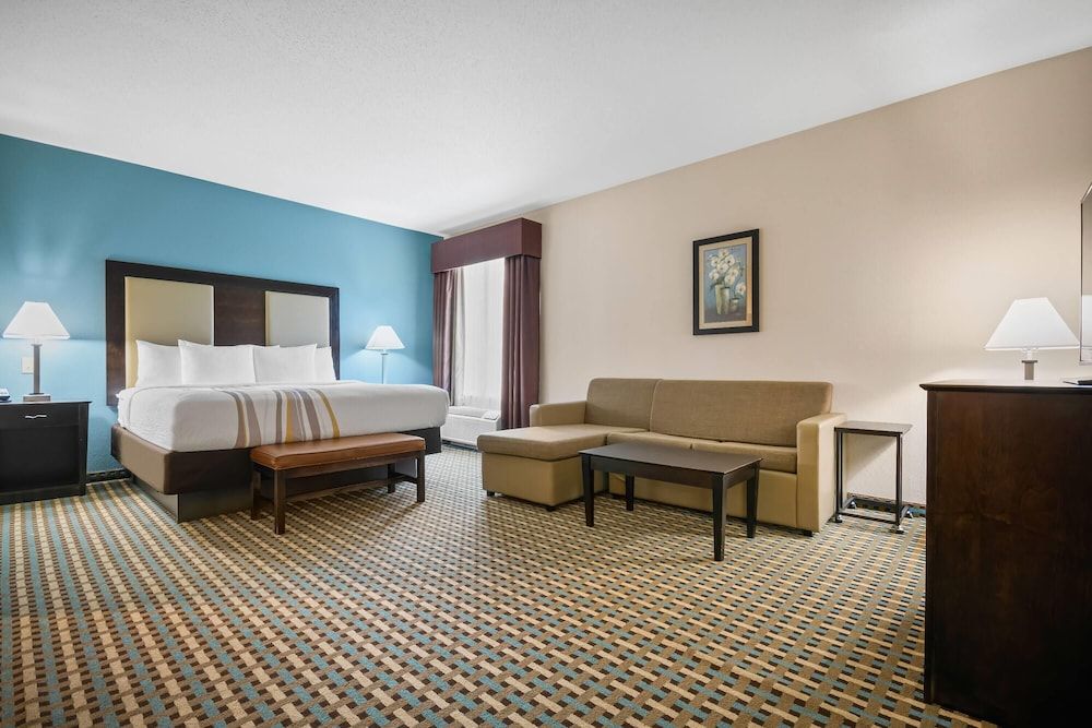 Suite, Multiple Beds (Various Views)