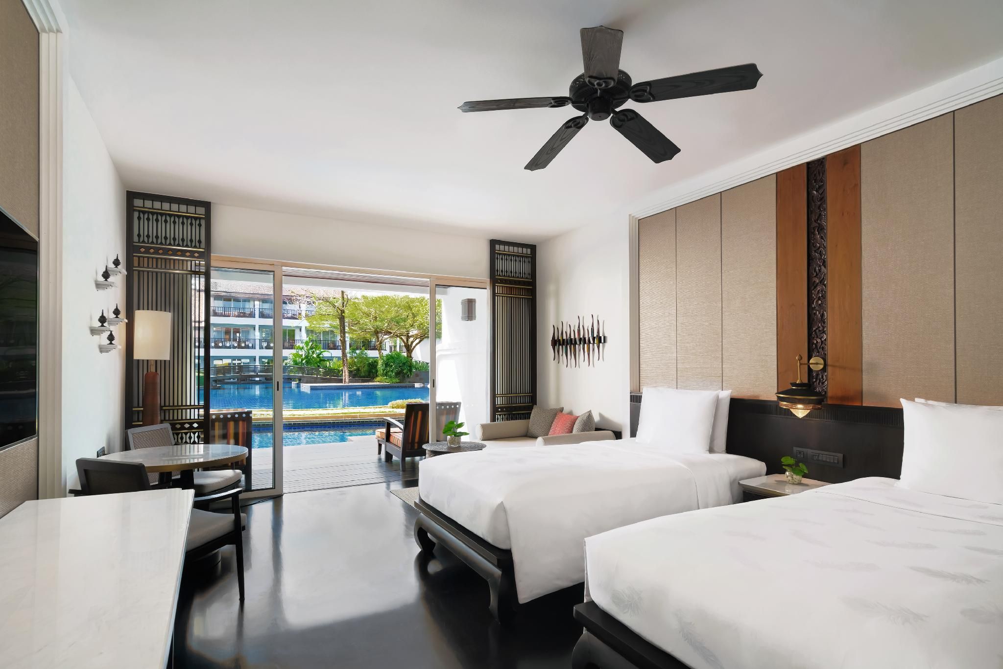 Deluxe Lagoon Pool Access, Guest Room, 2 Twin, Sofa Bed, Pool Access