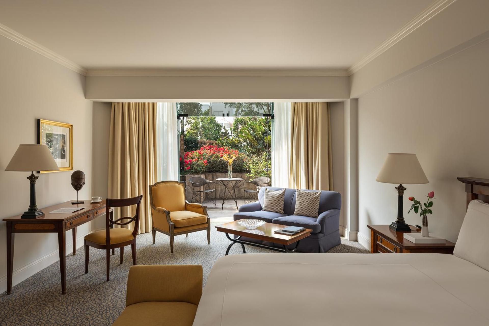 Junior Suite with Garden View