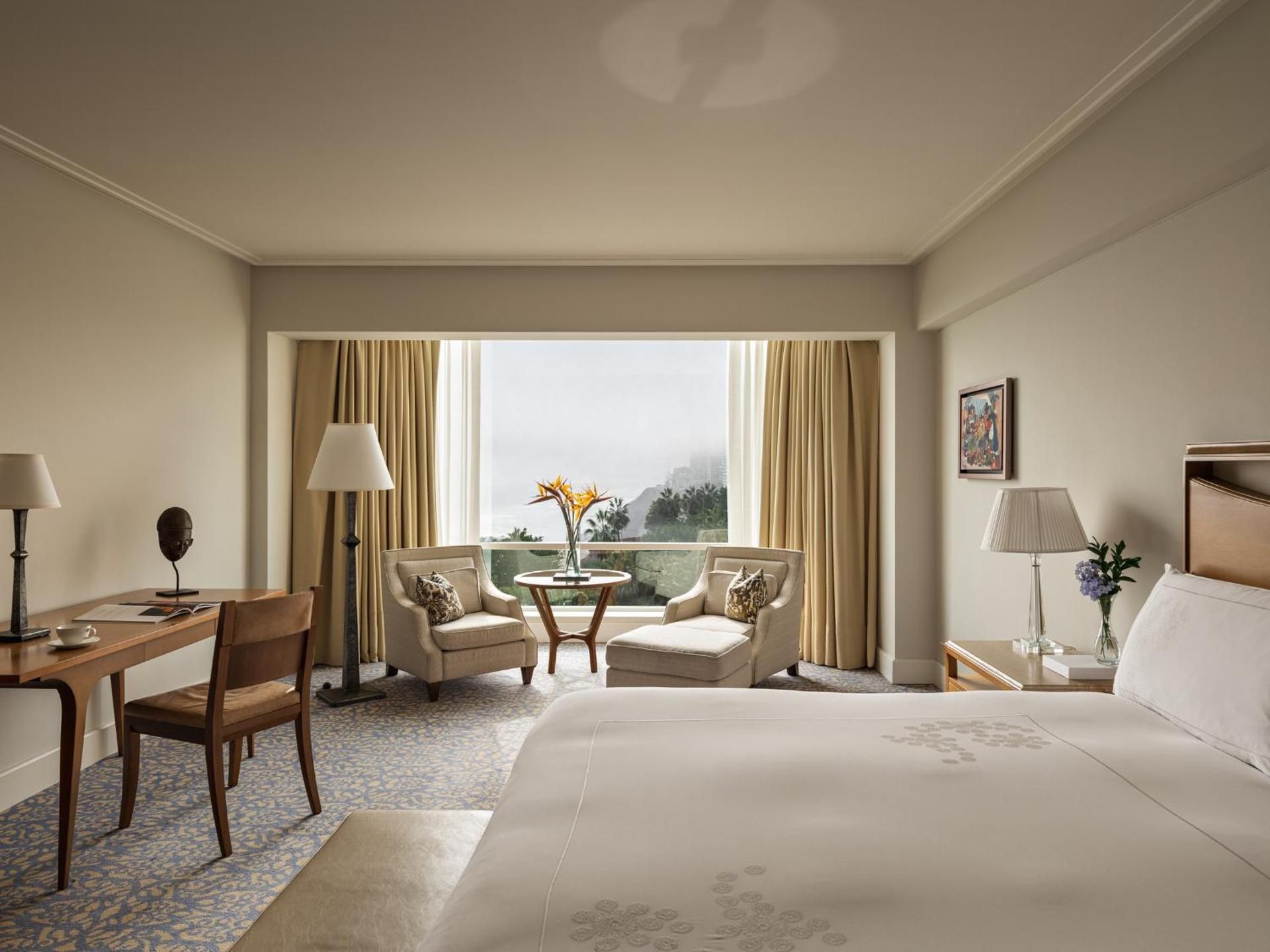 Junior Suite Club With Ocean View